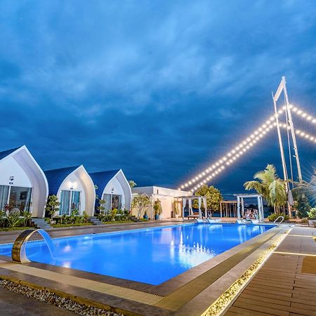 Jasmine River Front Hotel Kampot Kültér fotó